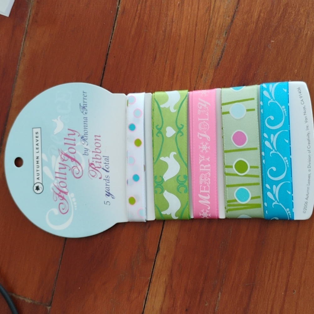 Holly Jolly RIBBON 5 Yards  Deadstock 2006